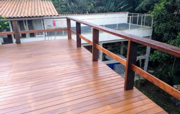 Deck de Madeira